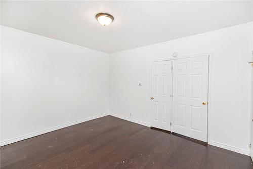 344 Gage Avenue N, Hamilton, ON - Indoor Photo Showing Other Room