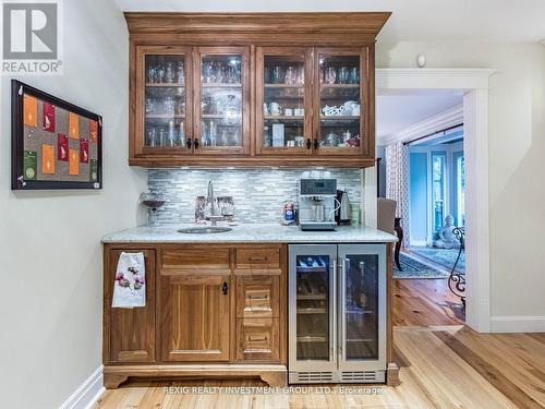 27 Cedar Drive, Caledon, ON - Indoor Photo Showing Other Room