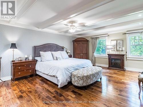 27 Cedar Drive, Caledon, ON - Indoor Photo Showing Bedroom