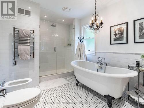 27 Cedar Drive, Caledon, ON - Indoor Photo Showing Bathroom