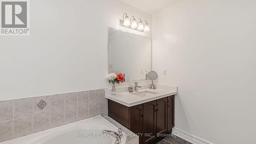 3 Split Rail Road, Brampton (Fletcher'S Creek South), ON - Indoor Photo Showing Bathroom