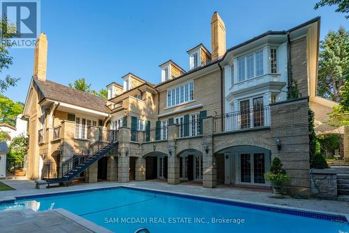 2033 Mississauga Road, Mississauga (Sheridan), ON - Outdoor With In Ground Pool