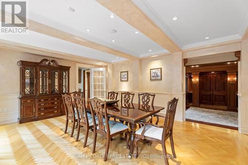 2033 Mississauga Road, Mississauga, ON - Indoor Photo Showing Dining Room