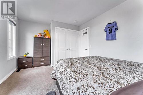 530 Thompson Street, Woodstock, ON - Indoor Photo Showing Bedroom