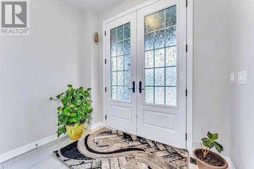 530 Thompson Street, Woodstock, ON - Indoor Photo Showing Other Room