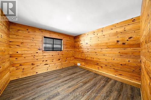 32 Bunny Trail, Mcdougall, ON - Indoor Photo Showing Other Room