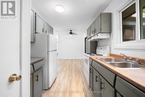 7 Mapleview Drive, Parry Sound, ON - Indoor Photo Showing Kitchen With Double Sink