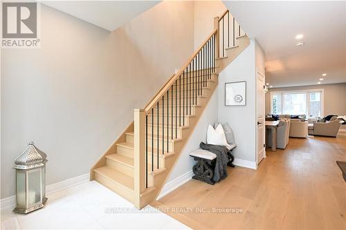 31 Hampshire Place, Hamilton (Stoney Creek), ON - Indoor Photo Showing Other Room