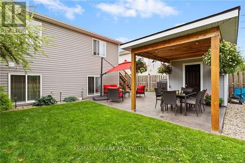 7735 Charnwood Avenue, Niagara Falls, ON - Outdoor With Deck Patio Veranda With Exterior