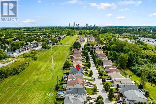 7735 Charnwood Avenue, Niagara Falls, ON - Outdoor With View