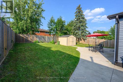 165 Bellingham Drive S, Hamilton, ON - Outdoor With Backyard