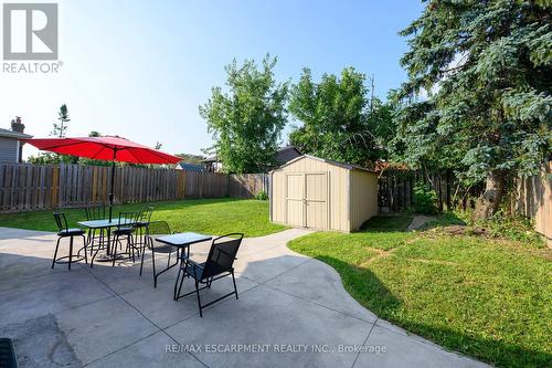 165 Bellingham Drive S, Hamilton, ON - Outdoor With Backyard