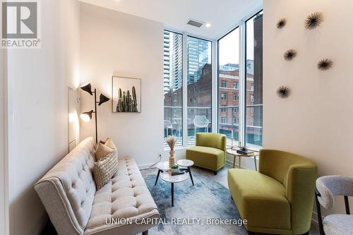 301 - 108 Peter Street, Toronto (Waterfront Communities), ON - Indoor