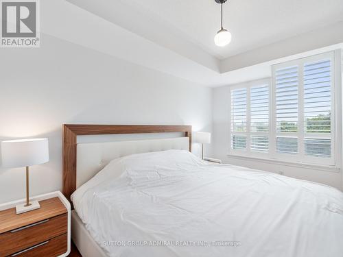 907 - 260 Merton Street, Toronto (Mount Pleasant West), ON - Indoor Photo Showing Bedroom