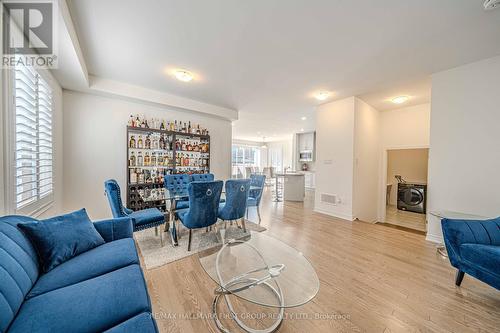 5 Toulouse Street, Whitby, ON - Indoor Photo Showing Living Room