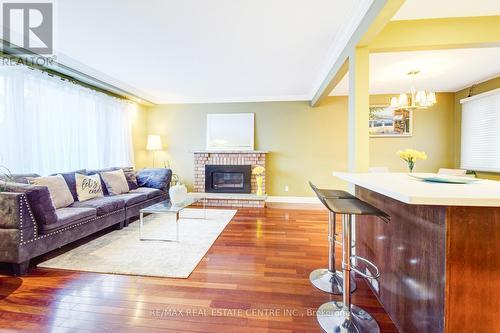 2518 Stillmeadow Road, Mississauga (Cooksville), ON - Indoor Photo Showing Living Room With Fireplace