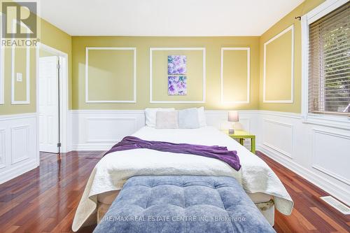 2518 Stillmeadow Road, Mississauga, ON - Indoor Photo Showing Bedroom