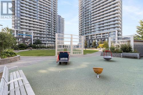 609 - 2560 Eglinton Avenue W, Mississauga (Erin Mills), ON - Outdoor With Facade