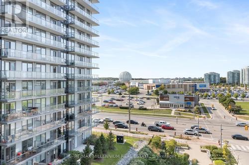 609 - 2560 Eglinton Avenue W, Mississauga, ON - Outdoor With Balcony With View