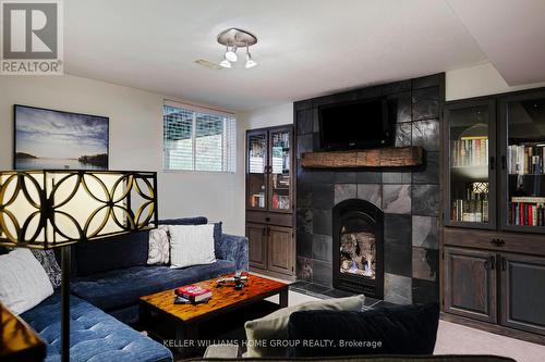 124 Birch Grove, Shelburne, ON - Indoor Photo Showing Living Room With Fireplace