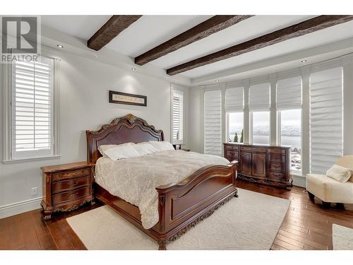 714 Kuipers Crescent, Kelowna, BC - Indoor Photo Showing Bedroom