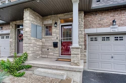 1037 Fernridge Common, Burlington, ON - Outdoor With Facade