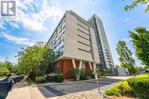 832 - 90 Stadium Road, Toronto (Niagara), ON - Outdoor With Facade