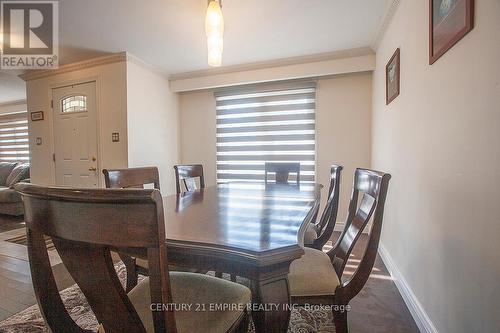 516 Woodward Avenue, Milton (Dorset Park), ON - Indoor Photo Showing Dining Room