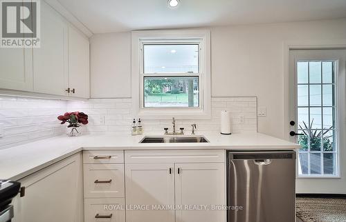 158 Church Street S, St. Marys, ON - Indoor Photo Showing Kitchen