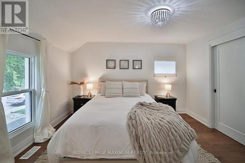 158 Church Street S, St. Marys, ON - Indoor Photo Showing Bedroom