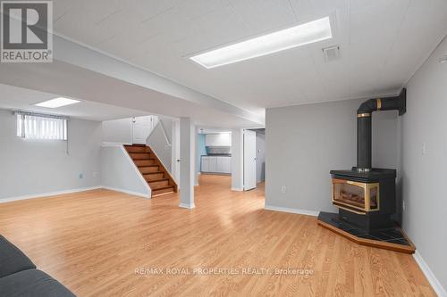 27 David Avenue, Hamilton (Hill Park), ON - Indoor With Fireplace