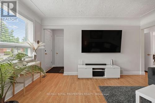 27 David Avenue, Hamilton (Hill Park), ON - Indoor