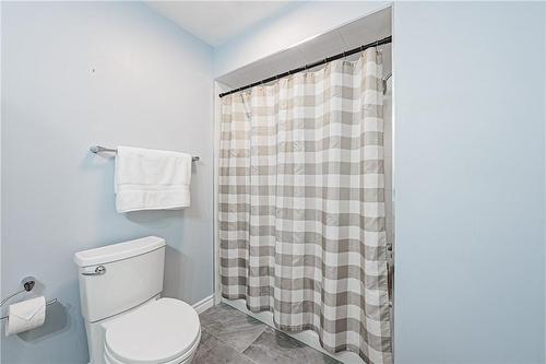 4194 Longmoor Drive|Unit #8, Burlington, ON - Indoor Photo Showing Bathroom