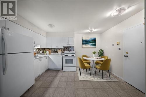 5747 Highway 69 North, Hanmer, ON - Indoor Photo Showing Kitchen