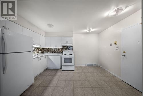 5747 Highway 69 North, Hanmer, ON - Indoor Photo Showing Kitchen