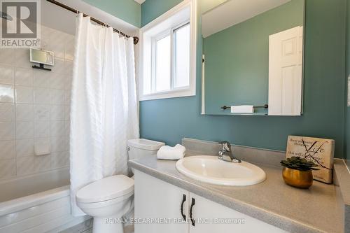 5740 Stibbard Road, Mississauga (Central Erin Mills), ON - Indoor Photo Showing Bathroom