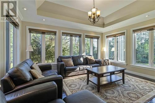 46 Chem. Les Arpents Verts, Grand-Barachois, NB - Indoor Photo Showing Living Room