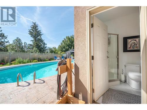 465 Okaview Road, Kelowna, BC -  With In Ground Pool