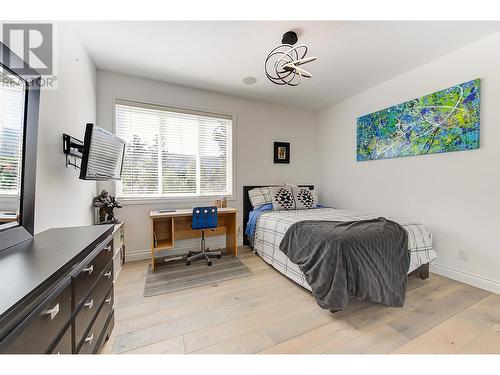 465 Okaview Road, Kelowna, BC - Indoor Photo Showing Bedroom