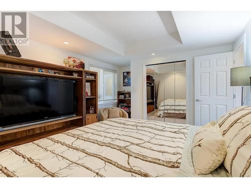 465 Okaview Road, Kelowna, BC - Indoor Photo Showing Bedroom