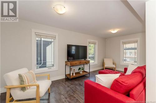 472 Robinson Street, Moncton, NB - Indoor Photo Showing Living Room