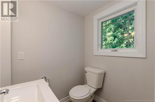 472 Robinson Street, Moncton, NB - Indoor Photo Showing Bathroom