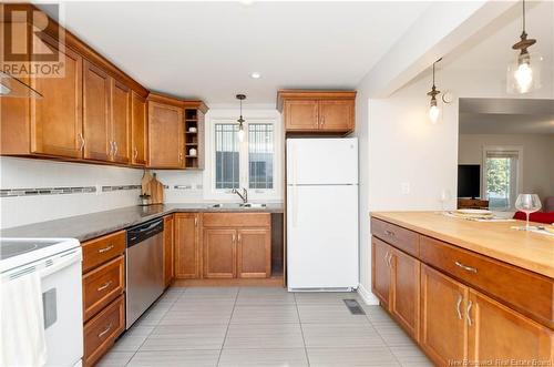 472 Robinson Street, Moncton, NB - Indoor Photo Showing Kitchen With Double Sink