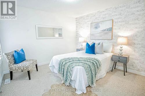 3102 Gladeside Avenue, Oakville, ON - Indoor Photo Showing Bedroom