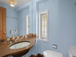 Powder room - 