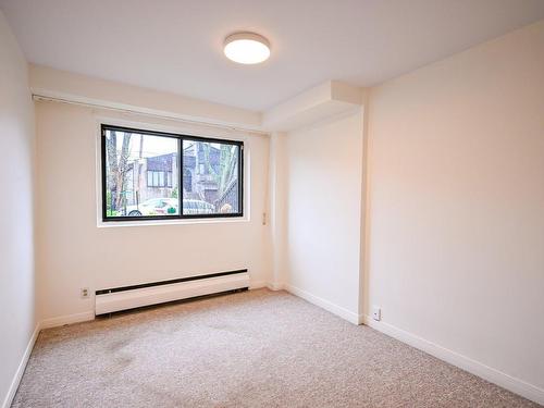 Bedroom - 5713 Av. Wolseley, Côte-Saint-Luc, QC - Indoor Photo Showing Other Room