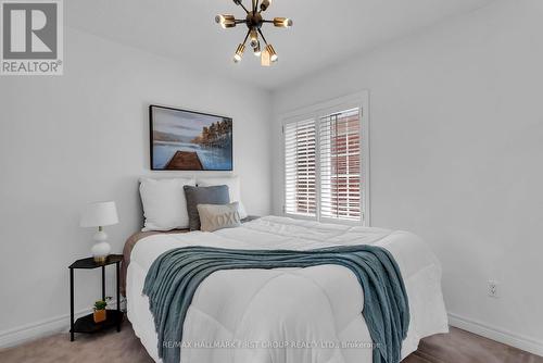 25 Crispin Court, Markham (Buttonville), ON - Indoor Photo Showing Bedroom