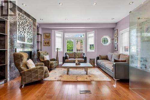 25 Crispin Court, Markham (Buttonville), ON - Indoor Photo Showing Living Room With Fireplace