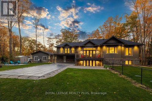 3136 Limestone Road, Milton, ON - Outdoor With Facade