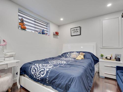 Chambre Ã Â coucher - 633 1Re Avenue, Laval (Fabreville), QC - Indoor Photo Showing Bedroom